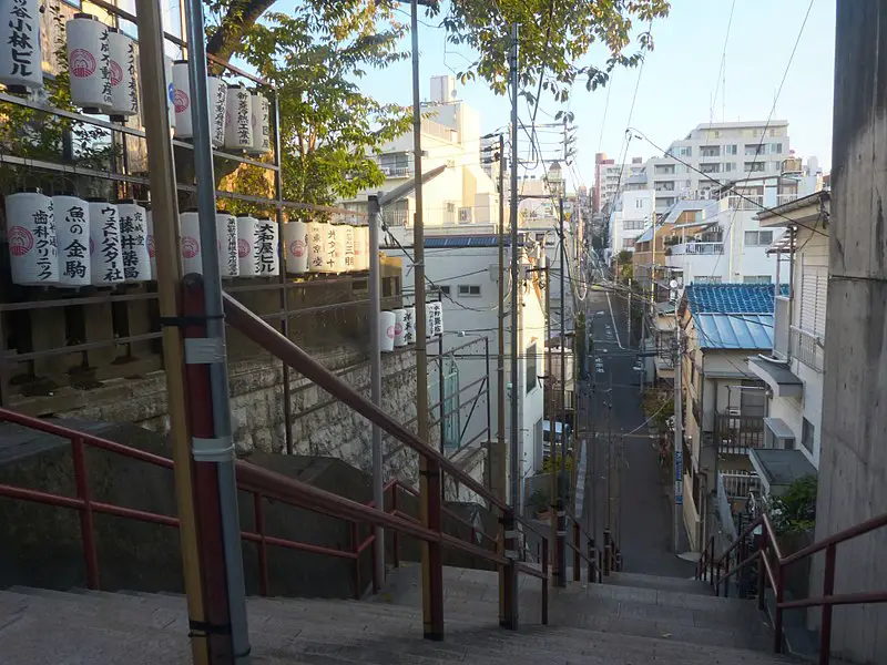 Suga_Shrine_stairs